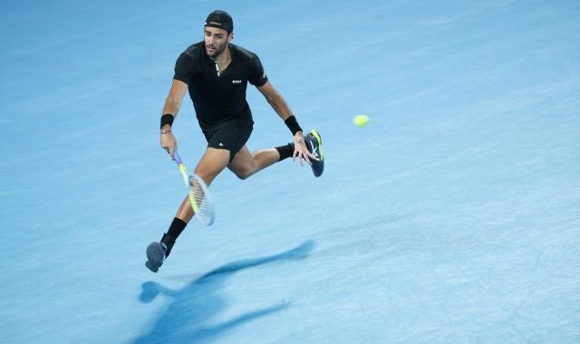 开云官网-澳网男单四强出炉：纳达尔梅德维德夫谁将超越德约